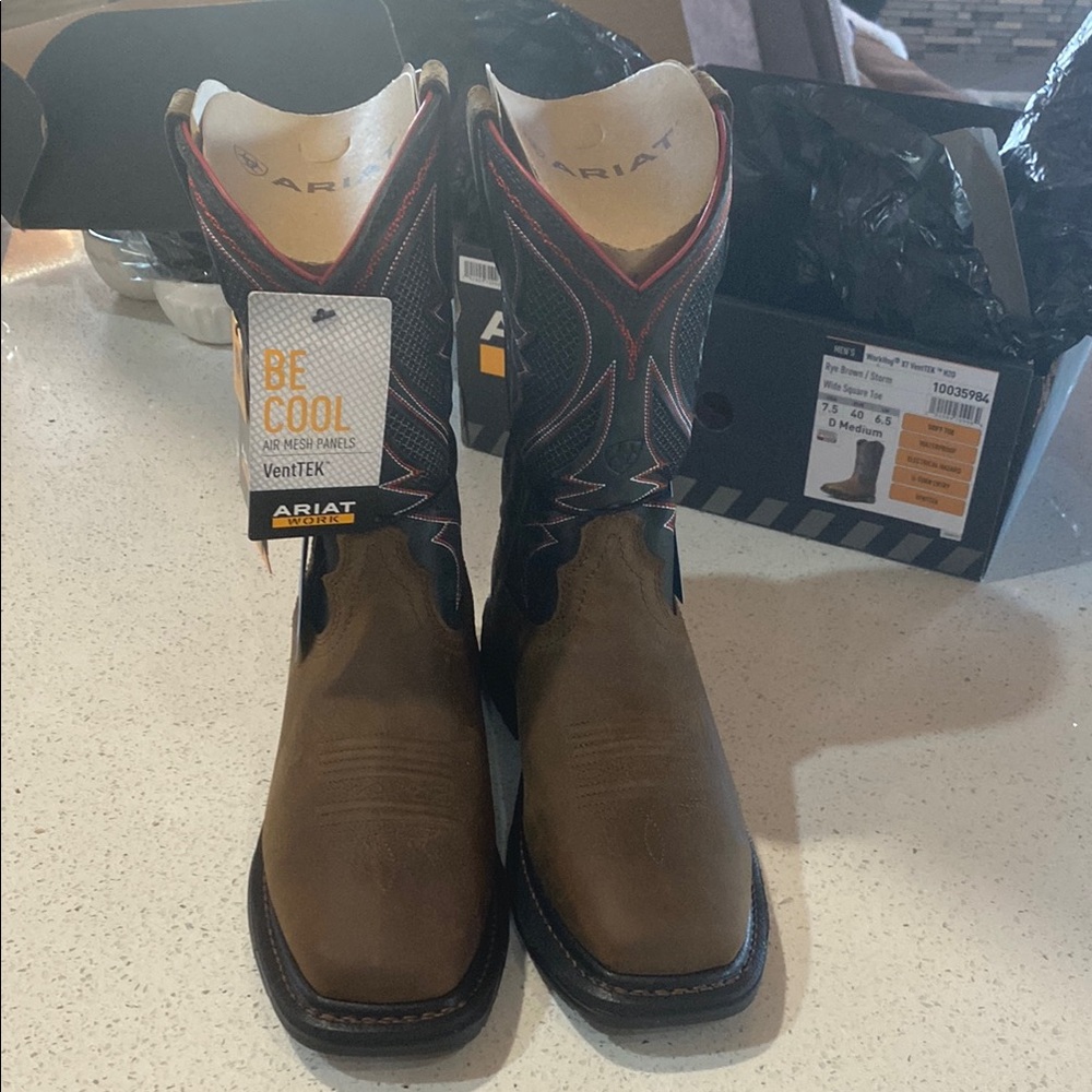 Ariat Cowboy & Western Boots - Brown and Black